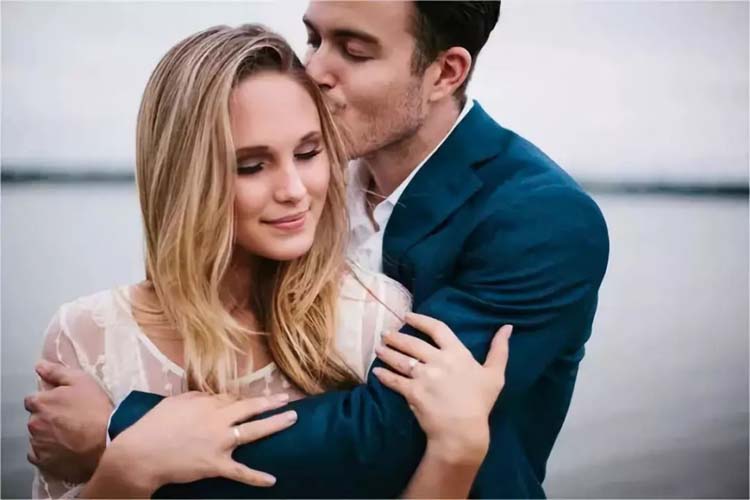 调查老婆外遇小说全集(老婆外遇小说全集)